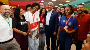 Bienal do Livro Bahia 2026 tem início e fortalece políticas de incentivo à leitura