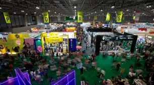 Bienal do Livro 2025 no Rio de Janeiro tem recorde de 740 mil visitantes