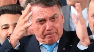 Cármen Lúcia forma maioria pela condenação de Bolsonaro e aliados