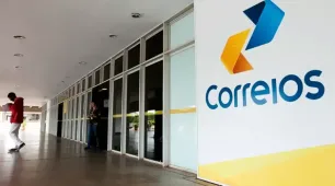 Correios lançam concurso com 33 vagas e salário de até R$ 6,8 mil