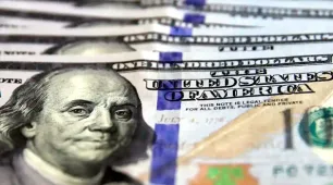 Dólar cai para R$ 5,07, no menor nível em um mês