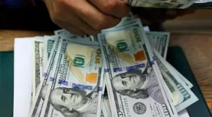 Dólar sobe para R$ 5,73 com novo coronavírus na China