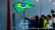 Em festa da vitória, Lula pede que público cante Hino da Independência