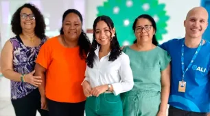 Escola Municipal Pedro Agrizzi Neto promove palestra sobre Comunicação Não Violenta
