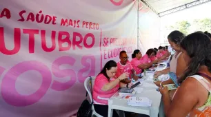 Estado da Bahia reforça prevenção ao câncer de mama com 40 mil mamografias em Salvador