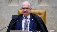 Fachin suspende decisões de Mendonça e Dino sobre diretor da PF