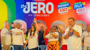 Geraldinho destaca propostas para a comunidade evangélica durante plenária lotada em Salvador