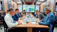 Governador Jerônimo discute projetos para a Bahia com o ministro dos Transportes, em Brasília