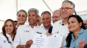  Governador, ministro da Saúde e prefeita assinaram ordem de serviço para nova Maternidade de Lauro de Freitas
