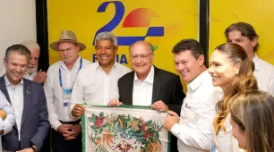 Governador participa da abertura oficial do 20° Bahia  Farm Show em Luís Eduardo Magalhães