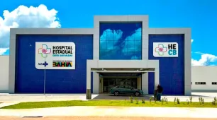 Hospital Estadual Costa das Baleias inicia atendimentos de radioterapia em Teixeira de Freitas