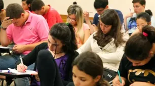 Inscrições para concorrer às bolsas do Prouni começam nesta segunda