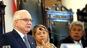 Jerônimo Rodrigues destaca eficiência da cooperação entre os poderes durante reunião com ministro Edson Fachin