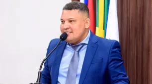 Jonatas dos Santos fortalece cultura e turismo ao oficializar eventos no calendário de Teixeira de Freitas