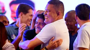 Jonatas Santos recebe ACM Neto em Teixeira de Freitas para grande carreata nesta quarta (23)