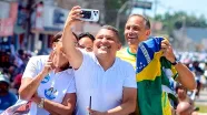 Multidão toma as ruas de Teixeira de Freitas em motociata de Jonatas Santos