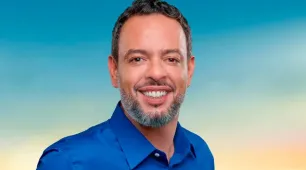 Lucas Reis chega forte ao Extremo Sul e desponta como nome de uma nova geração do PT na Bahia
