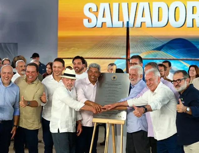 Lula e Jerônimo participam de ato simbólico para cravação da primeira estaca da Ponte Salvador–Ilha de Itaparica