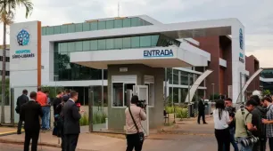 Lula é operado às pressas em São Paulo após sentir dor na cabeça