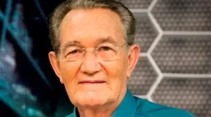 Morre Léo Batista, a voz marcante da televisão brasileira