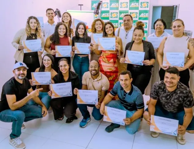 Mucuri amplia acesso à qualificação digital com 2ª turma da Oficina Gratuita de Mídias Sociais