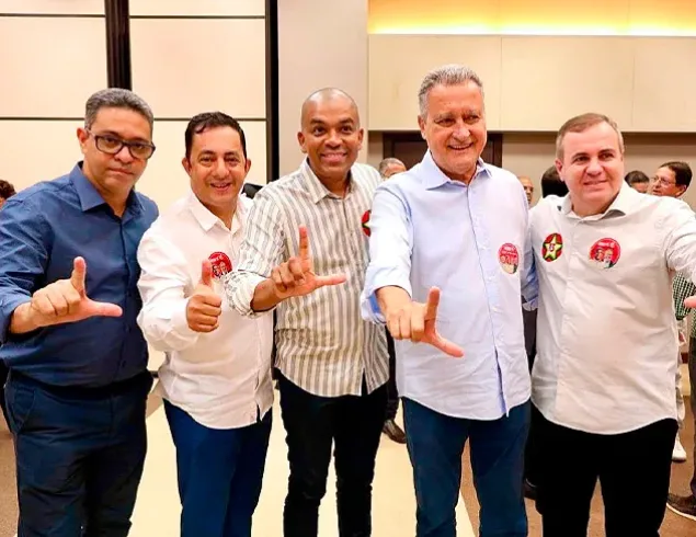 “Nosso jeito de fazer política é o de respeito aos municípios”, afirma Rui Costa em encontro com prefeitos