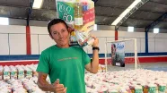 Nova Viçosa entrega segundo lote de cestas do Auxílio Defeso a pescadores e marisqueiras