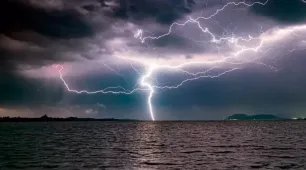 Nova Viçosa intensifica medidas de monitoramento, busca e apoio em áreas de risco