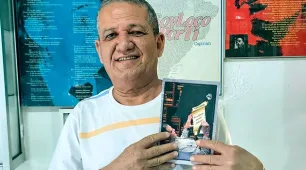 Novo livro de Castro Rosas – “No silêncio escrevi palavras” – é dedicado a sua saudosa tia Heloísa Capinan 