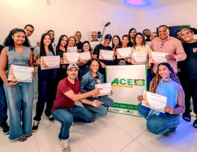 Oficina de mídias sociais fortalece empreendedorismo e amplia oportunidades de qualificação em Mucuri