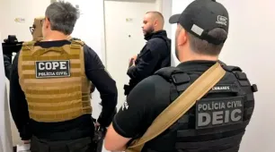 Operação Diamante de Sangue prende 10 investigados e apreende veículos de luxo, dinheiro e aeronave utilizada por grupo criminoso