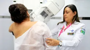 Outubro Rosa: Sesab mantém agendamentos para mamografias e consultas em Salvador