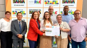 Pavimentação da BA-693 avança e Ibirapuã celebra autorização para início de obra histórica rumo à BR-101