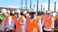 Ponte Salvador-Itaparica: governador acompanha avanço e movimentação no canteiro de São Roque Paraguaçu, em Maragogipe