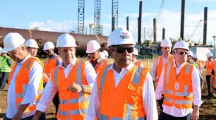 Ponte Salvador-Itaparica: governador acompanha avanço e movimentação no canteiro de São Roque Paraguaçu, em Maragogipe