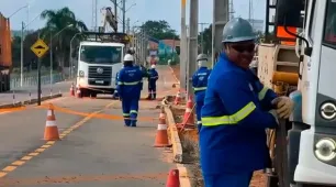 Prefeita Carla Chácara comemora inicio da obra de iluminação na ciclovia de Ibirapuã