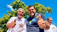 Prefeito União Brasil de ACM NETO recepciona Jerônimo com adesivo do 13 no peito