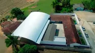 Prefeitura de Nova Viçosa avança com cobertura de quadra em Colônia Nova