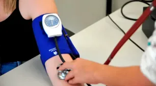 Pressão 12 por 8 passa a ser considerada pré-hipertensão