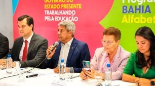 Programa Bahia Alfabetizada integra ação entre o Governo do Estado e municípios para fortalecer educação no ensino fundamental