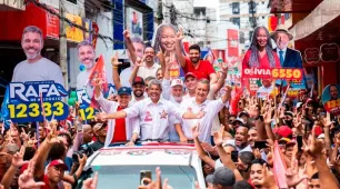 Reeleição de Lula é uma questão de sobrevivência, inteligência e coerência, diz Wagner em Valença