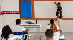 SEC publica edital para contratação de 1.906 professores da Educação Básica por meio de regime especial