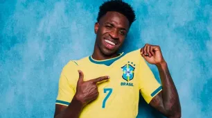 Site americano elege camisa do Brasil a segunda mais bonita da Copa