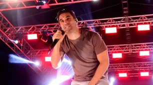 Tayrone e Nadson Ferinha levam multidão à 2ª Festa do Agricultor em Argolo