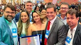 Teixeira de Freitas é premiada no Prêmio Sebrae Prefeitura Empreendedora com projeto de simplificação