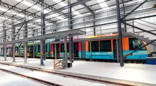 VLT de Salvador: Trecho 1 chega a 50% e trens avançam para a operação assistida